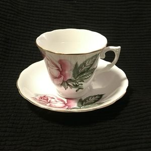 Colclough tea cup